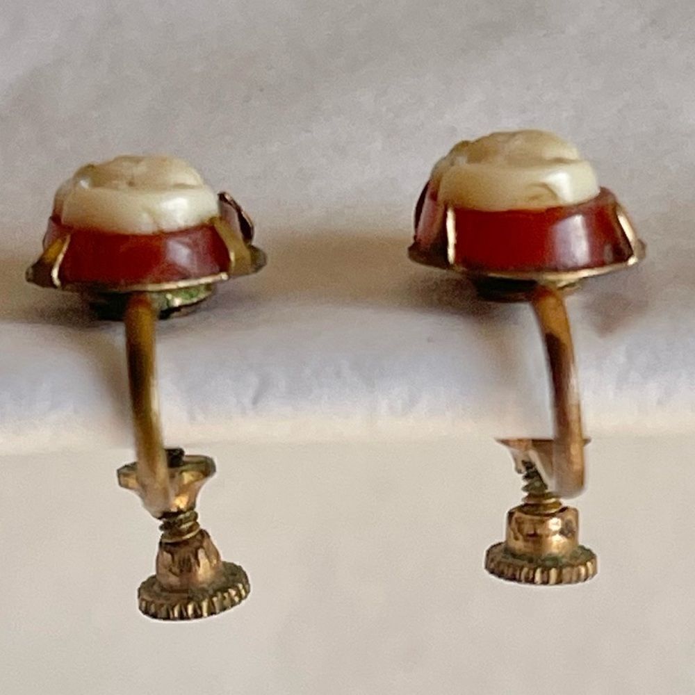 Vintage Celluloid Cameo Screw Back Copper Alloy Earrings - Picture 8 of 16